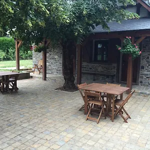 gites-au-chant-des-marmites.midi-pyreneeshotels.com/